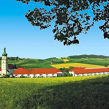 Donna Klosterhof Отель