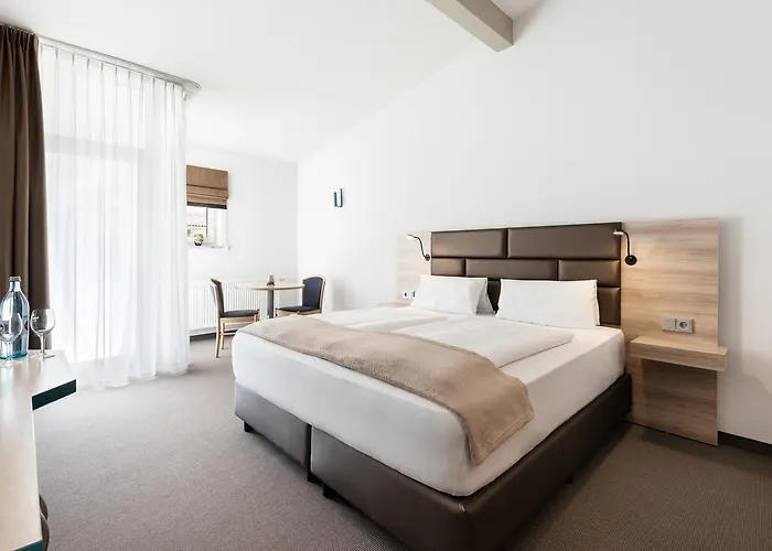 Donna Klosterhof Hotel